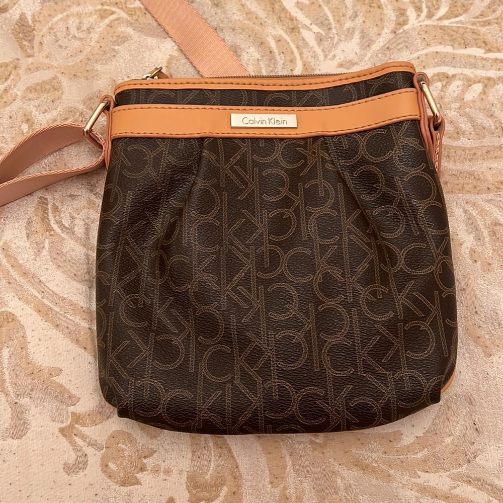 Calvin Klein logo crossbody